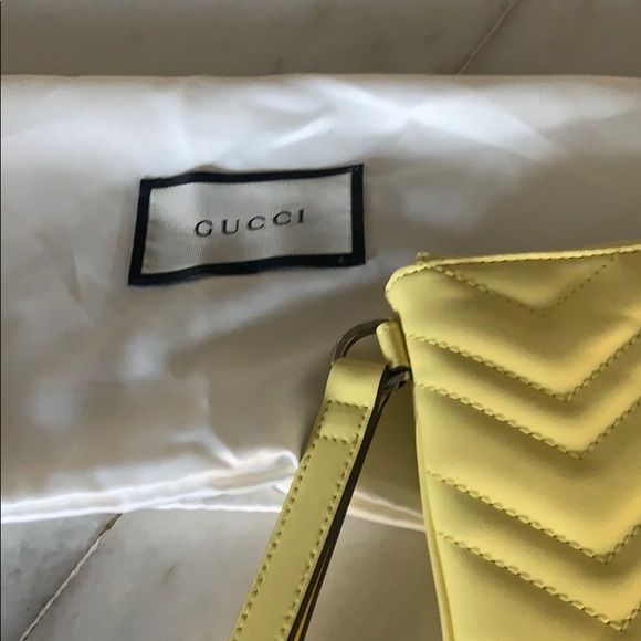 Gucci Marmont Yellow Pastel Wristlet NEW - Picture 10 of 11